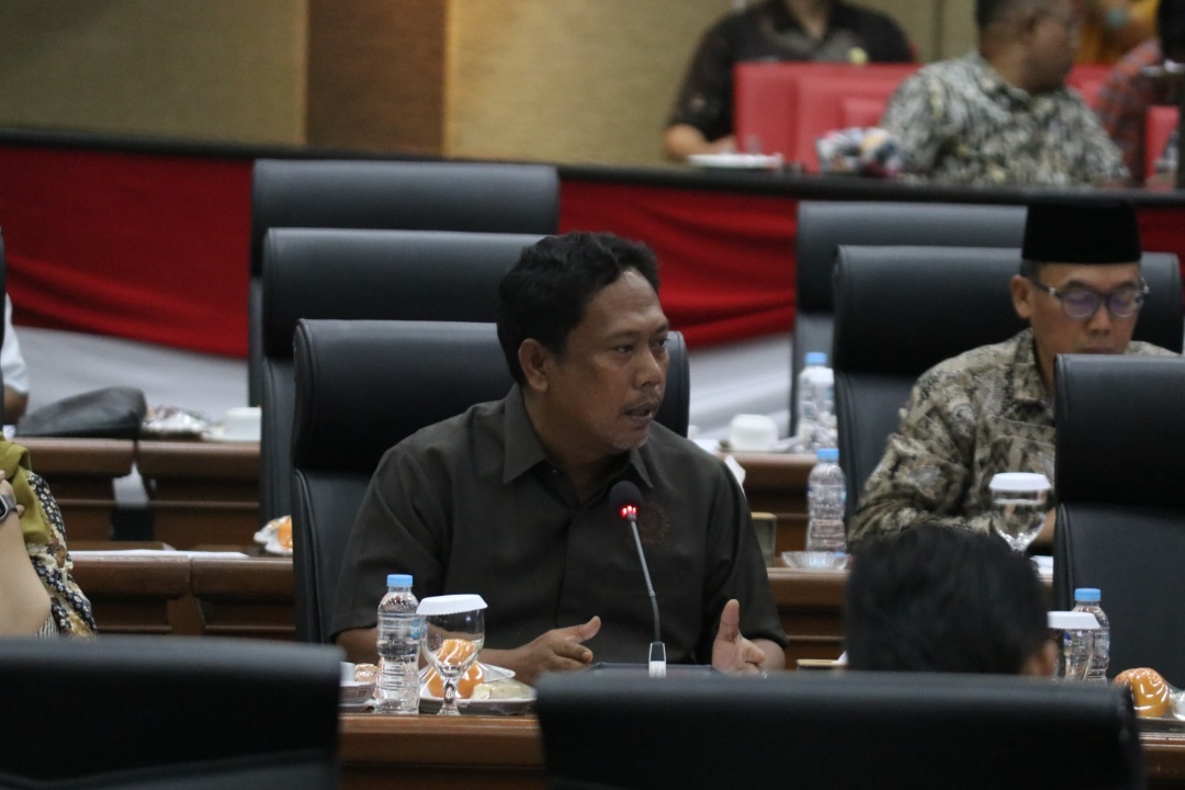 Read more about the article Harus Ada Solusi Atasi Ketiadaan Pemakaman Umum di Pulau Kelapa