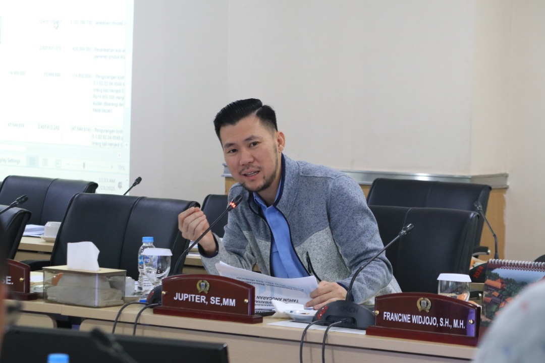 Read more about the article Pansus Parkir DPRD DKI Temukan Dugaan Kecurangan Pajak oleh Operator Parkir