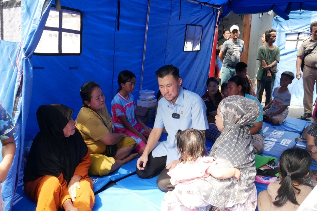 Read more about the article Jupiter Salurkan Bantuan Korban Kebakaran di Tamansari