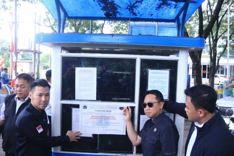 Pansus DPRD Jakarta Segel 4 Parkir Ilegal, Potensi Kerugian PAD Capai Rp70 Miliar