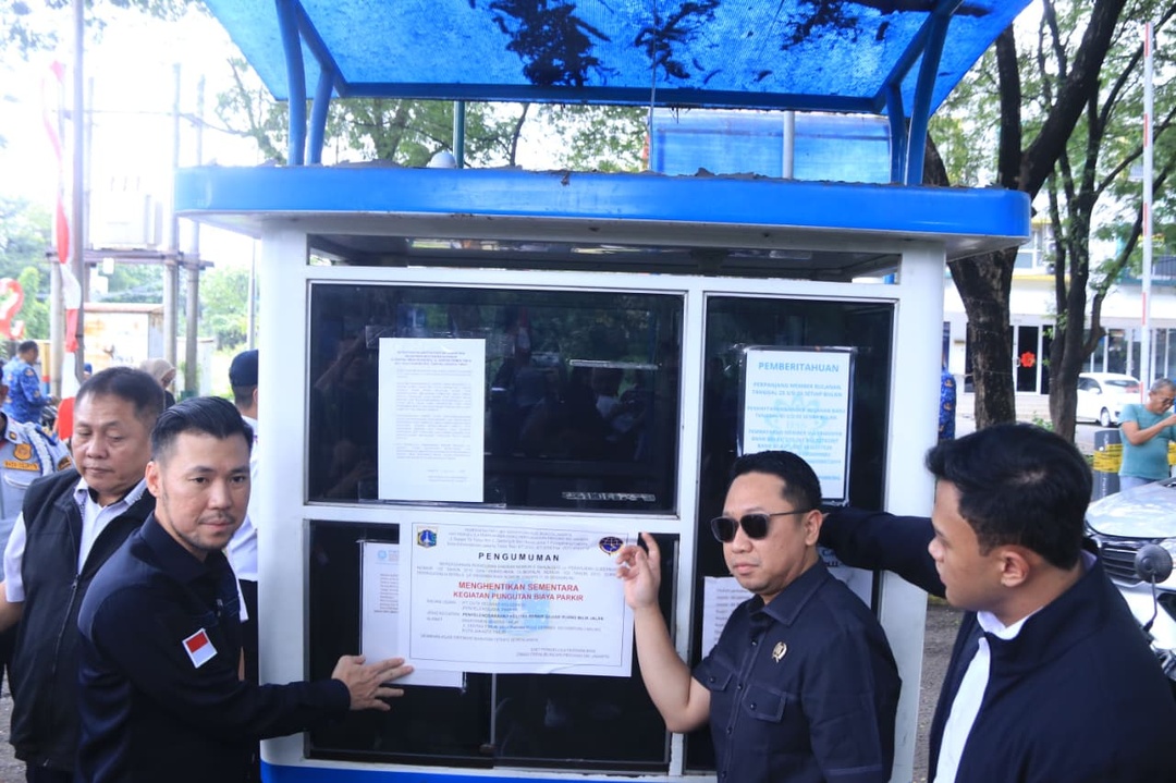 Read more about the article Pansus DPRD Jakarta Segel 4 Parkir Ilegal, Potensi Kerugian PAD Capai Rp70 Miliar