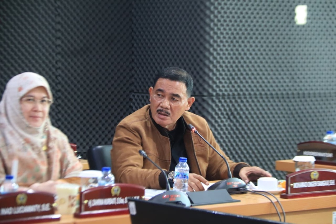 You are currently viewing Ongen Sangaji: Efisiensi Anggaran Tak Boleh Korbankan Pelayanan di Kelurahan