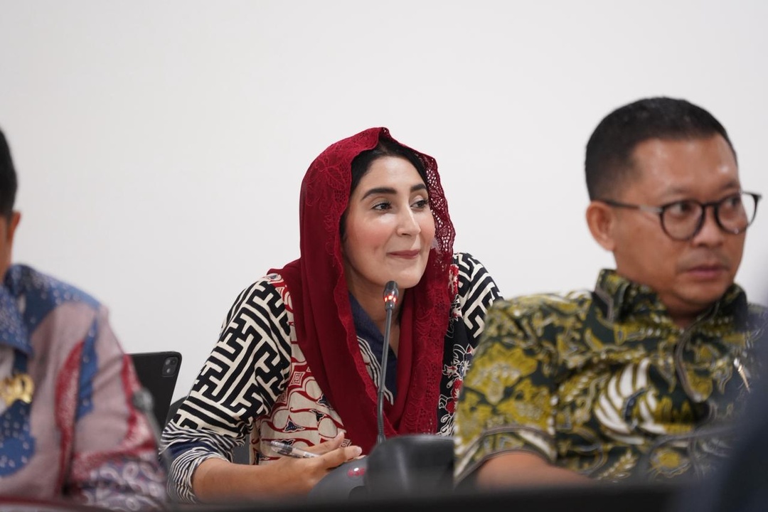 Read more about the article Tania Soroti Pengurangan Penerima KJMU dan Rendahnya Honor Guru PAUD