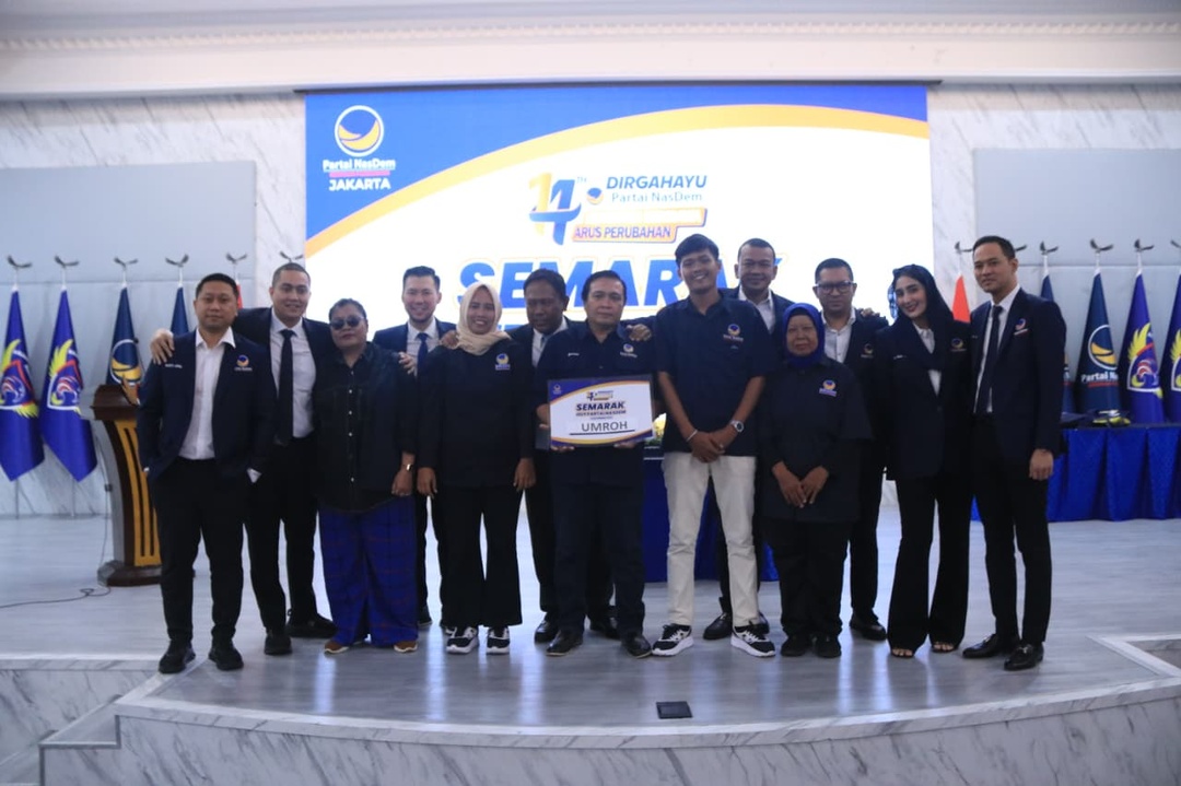 Read more about the article Rayakan HUT ke-14, NasDem Jakarta Berangkatkan 5 Kader Umroh Gratis