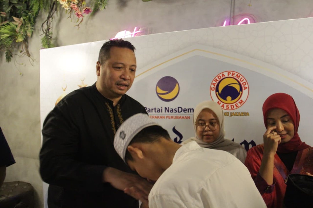 Pererat Silaturahmi, Nova Harivan Paloh Gelar Buka Puasa Bersama dan Santunan Yatim