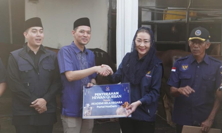 NasDem DKI Tebar Berkah Iduladha, Sumbang Puluhan Sapi Kurban di ABN NasDem