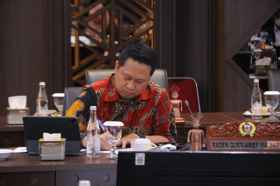 You are currently viewing Gusti Arief Minta Anggaran Kebudayaan Lebih Banyak Berdampak ke Seniman Lokal