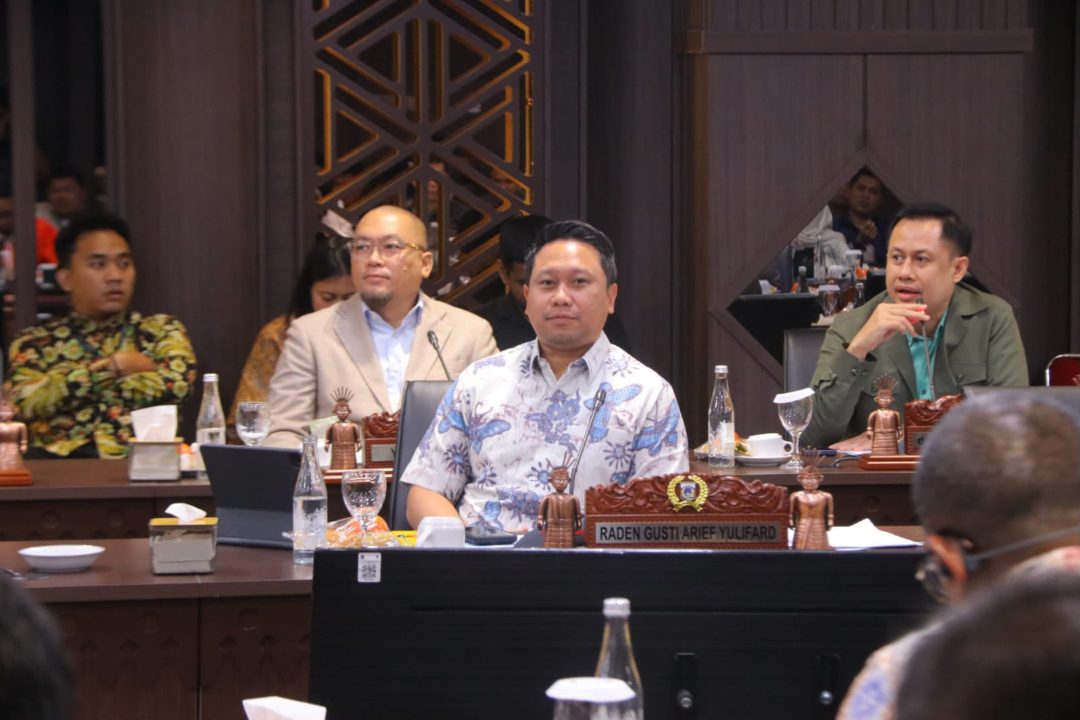 You are currently viewing Urus Dokumen Bansos Masih Terpusat, DPRD Minta Layanan Diperluas ke Kelurahan