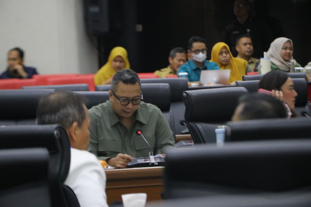 You are currently viewing Pelaksanaan Pangan Bersubsidi Dibedah, Komisi B Usulkan Pembentukan Pansus