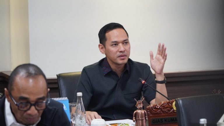 Data Desil Sering Bermasalah, Gias Kumari Putra Minta Bapenda Buka Posko Aduan di Tiap Kelurahan